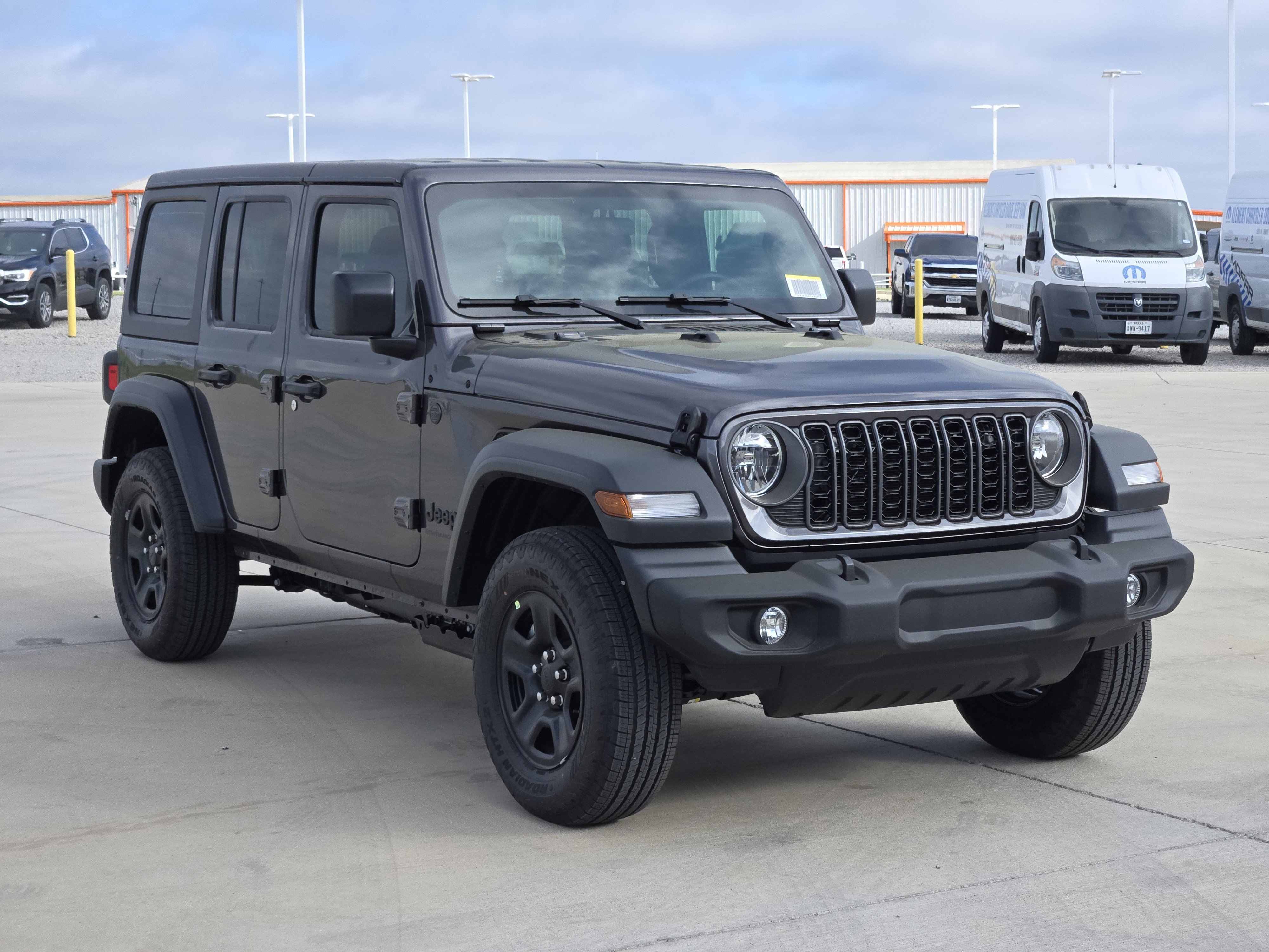 New 2026 Granite Crystal Metallic Clearcoat Jeep Sport image 3
