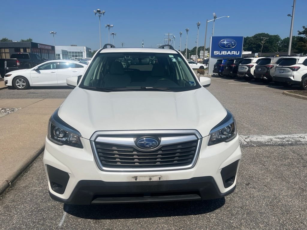 Used 2020 White Subaru Premium image 8