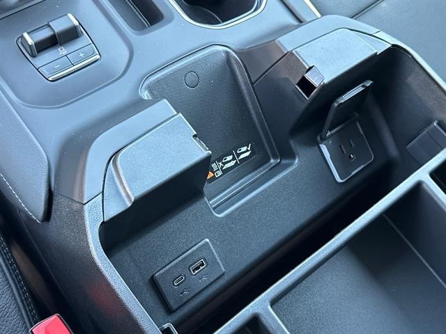 New 2025 Onyx Black GMC Denali image 28