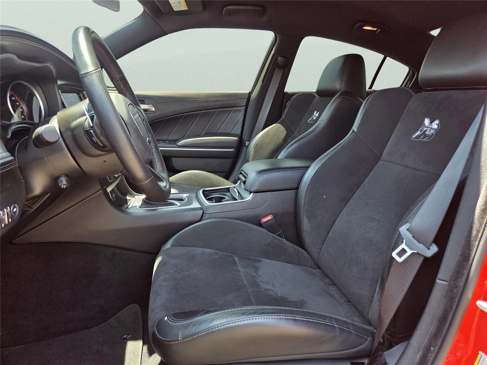 Used 2023 Go Mango Dodge Scat Pack image 12