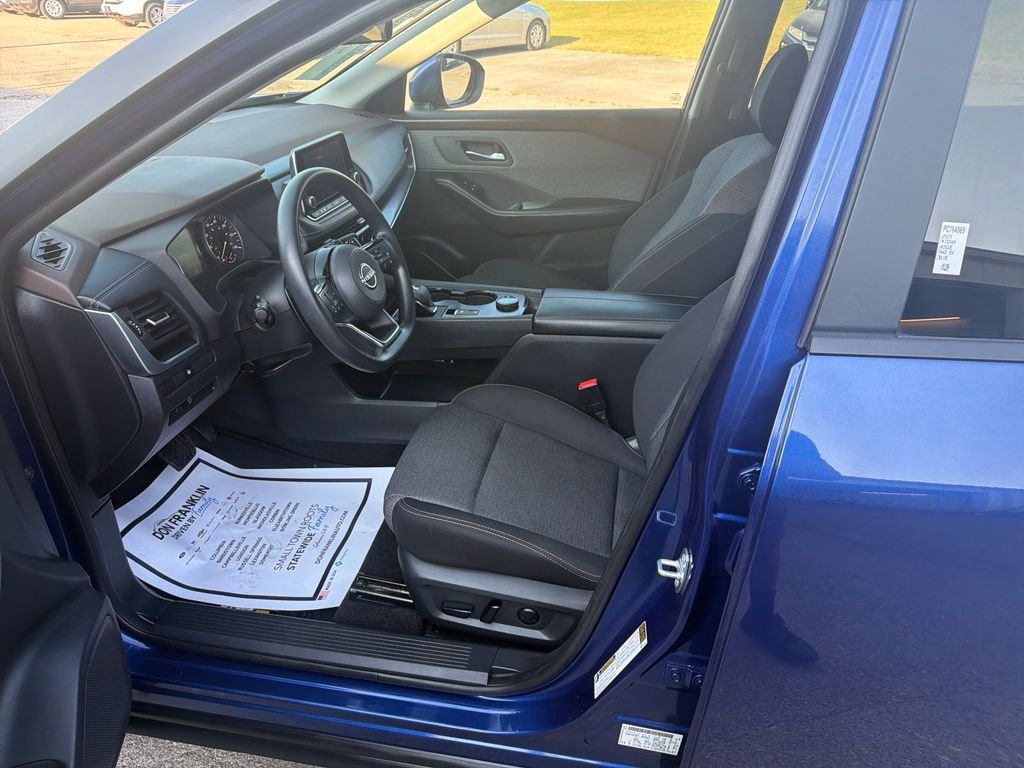 Used 2023 Blue Nissan SV image 13