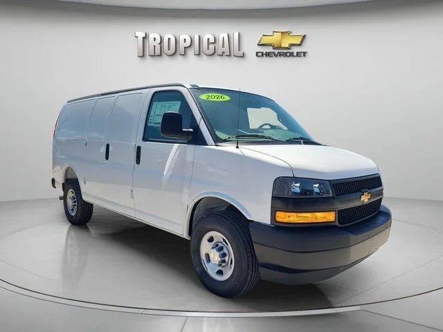 New 2026 Summit White Chevrolet WT image 7