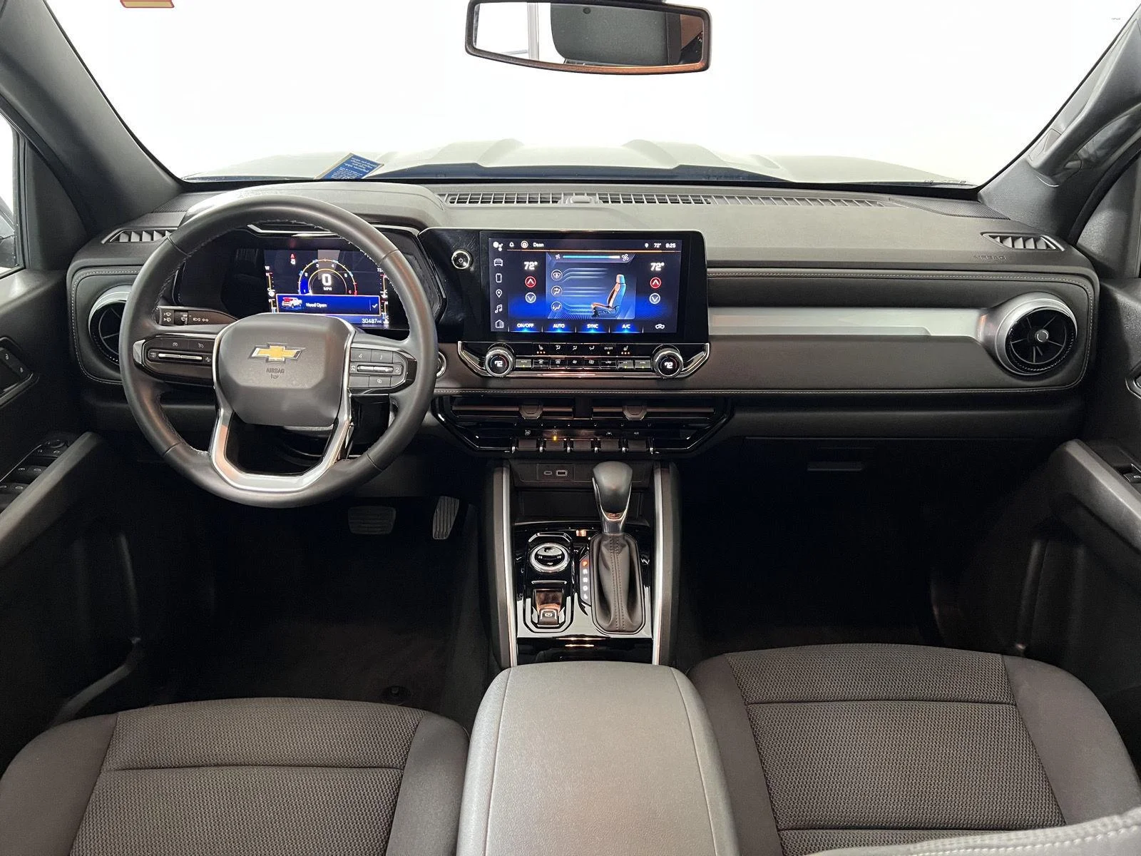 Used 2023 BLACK Chevrolet 4WD LT image 23