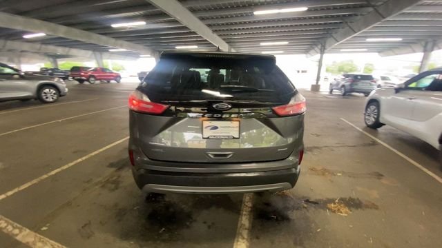 Used 2022 Gray Ford SEL image 8