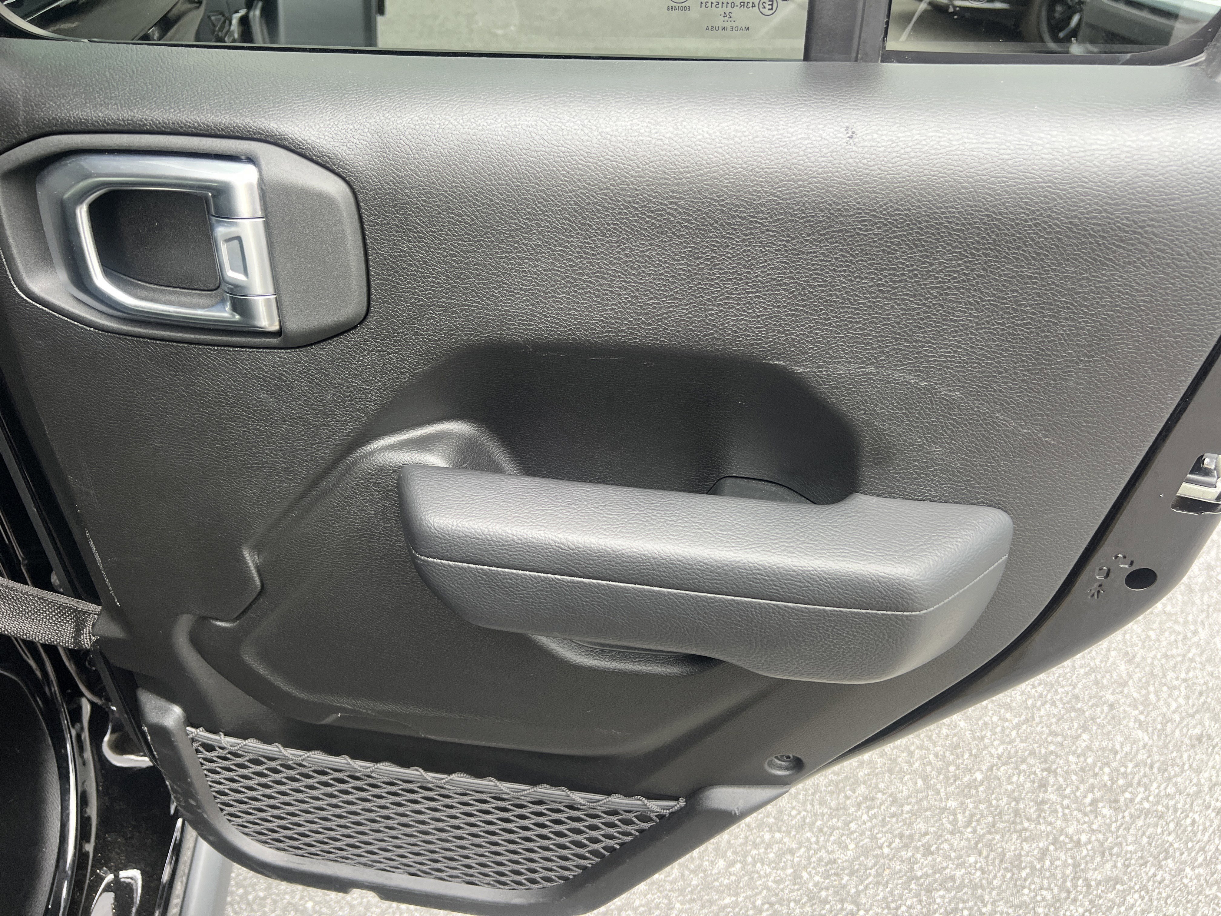 Used 2025 Black Clearcoat Jeep Rubicon image 19