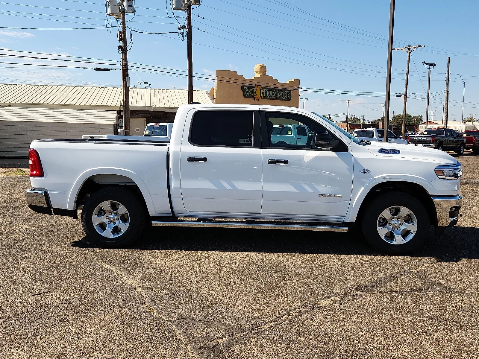 New 2026 PW7 Bright Whit Ram LONE STAR CREW CAB 4X4 5