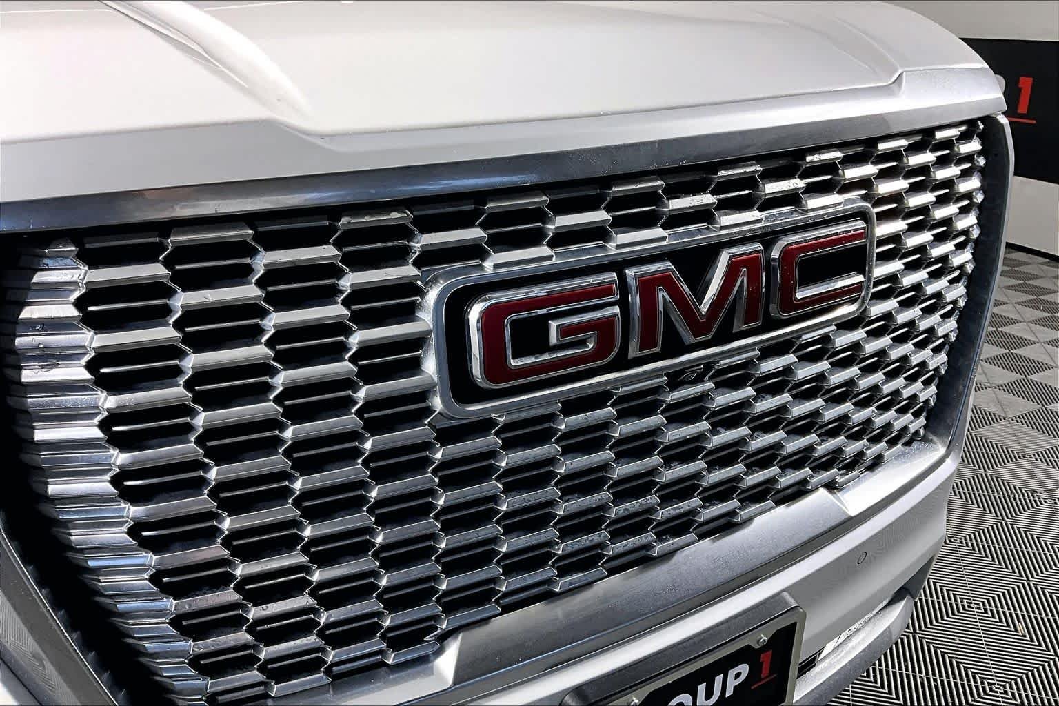 2022 GMC Yukon XL Denali - Photo 29