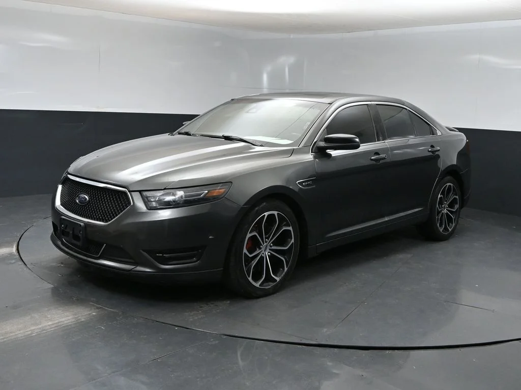 Used 2018 Gray Ford SHO image 5