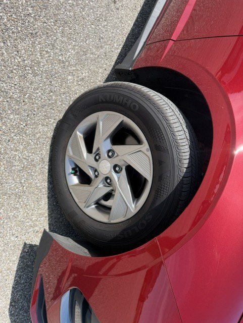 Certified Used 2025 Red Hyundai SE image 30
