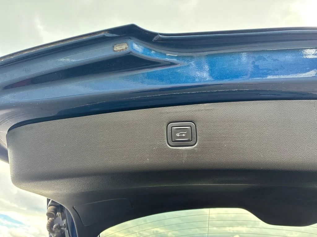 Used 2023 BLUE GLOW METALLIC Chevrolet LT image 38