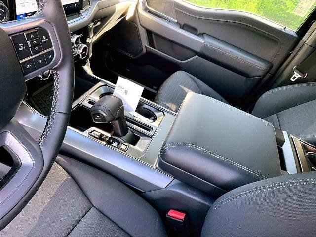 2026 Ford F-150 — photo 22