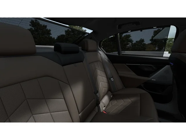 New 2027 Oxide Grey Metallic BMW 540i xDrive image 12