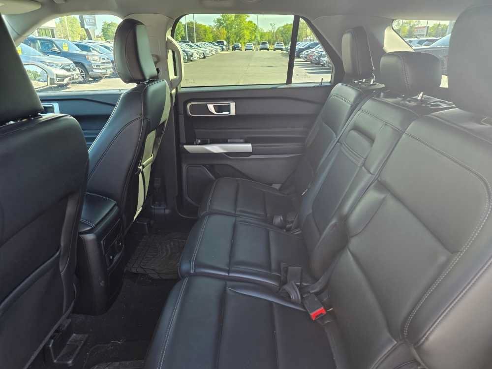 Used 2024 Carbonized Gray Metallic Ford XLT image 4