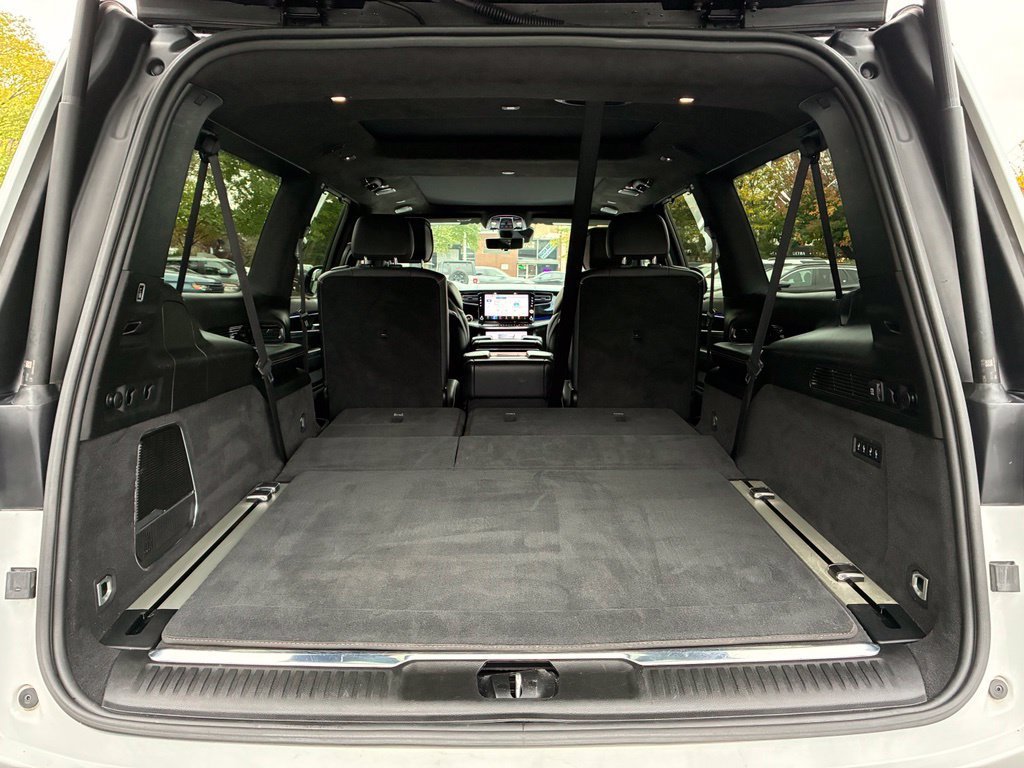 Used 2024 White Jeep Series II image 32