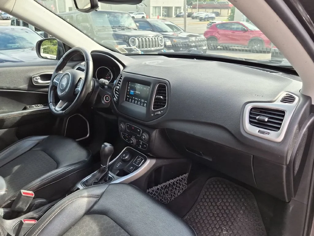Used 2019 Gray Jeep Latitude image 21