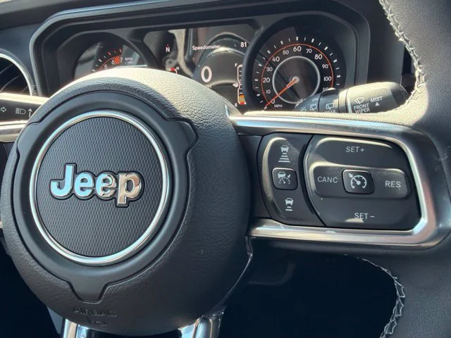 New 2026 White Jeep Sahara image 22