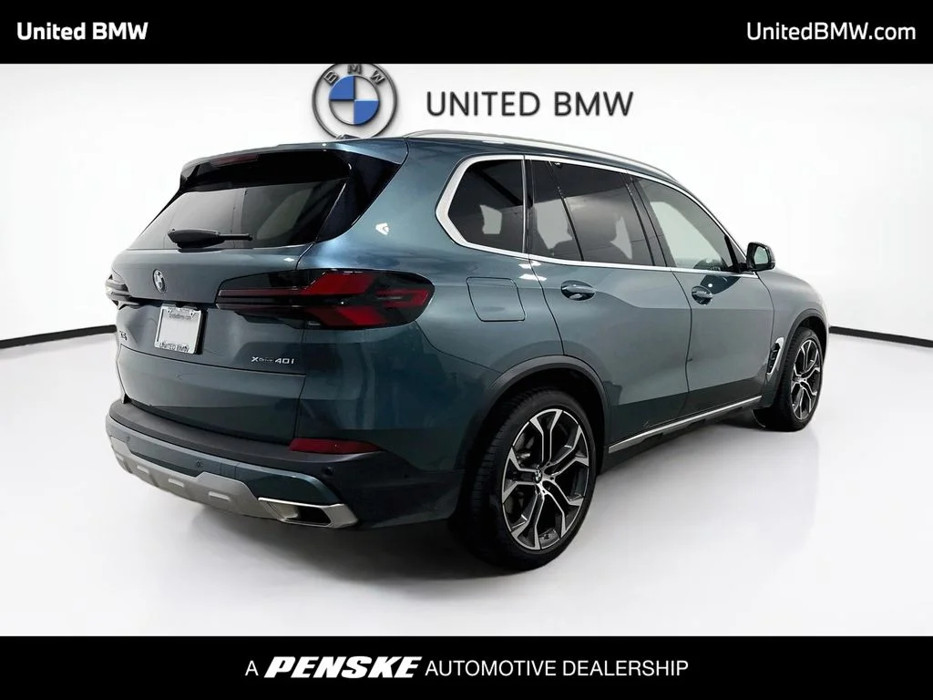 Certified Used 2026 Blue Ridge Mountain Metallic BMW xDrive40i image 5