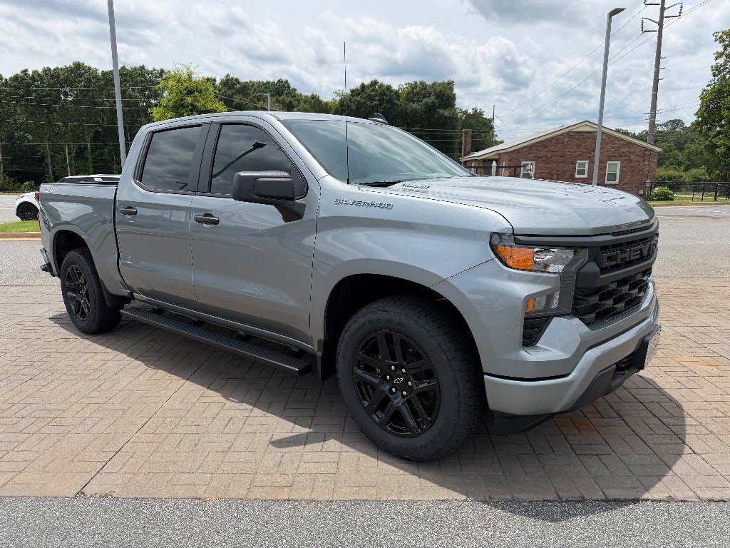 2026 Chevrolet Silverado 1500 Custom - Photo 10