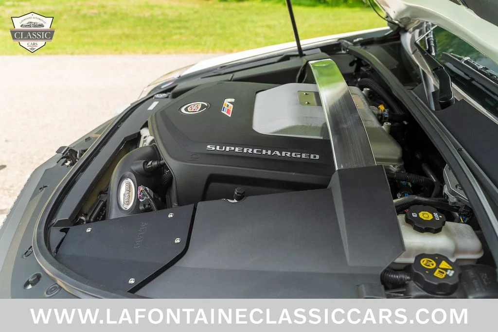 Used 2015 White Cadillac Base image 51