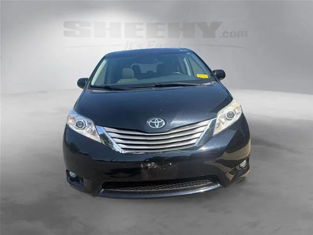 Used 2017 Midnight Black Metallic Toyota  image 18