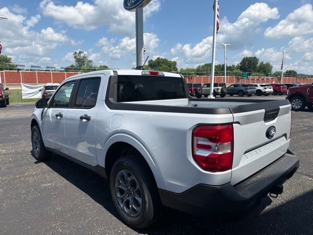 New 2026 Space White Metallic Ford XLT image 28