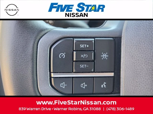 Used 2024 Silver Ford XLT image 27