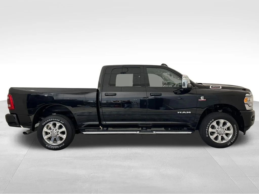 Used 2023 Black Ram Laramie image 8