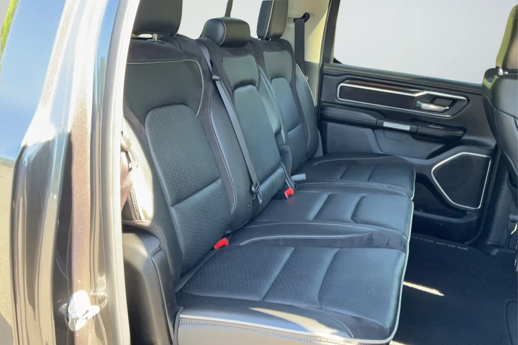 2022 RAM Ram 1500 Pickup Laramie - Photo 20
