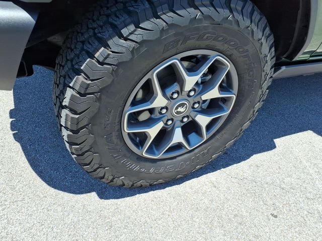 Used 2023 Green Ford Badlands image 13