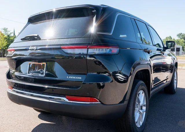 New 2026 Black Jeep Laredo X image 5