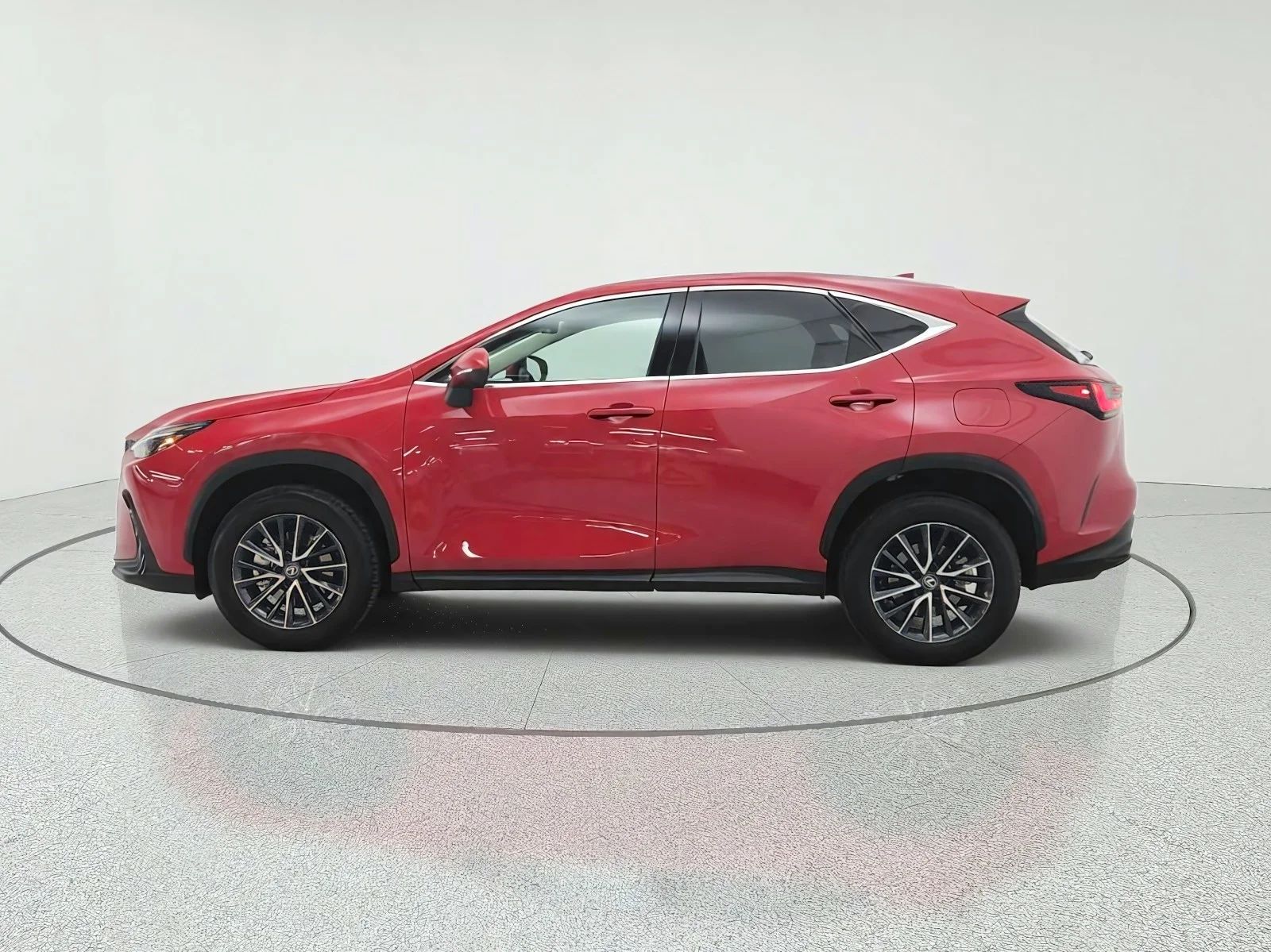 Used 2024 Redline Lexus NX 350h Premium AWD image 8
