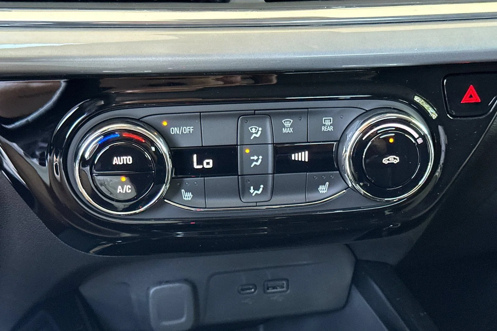 New 2026 Summit White Chevrolet LT image 20