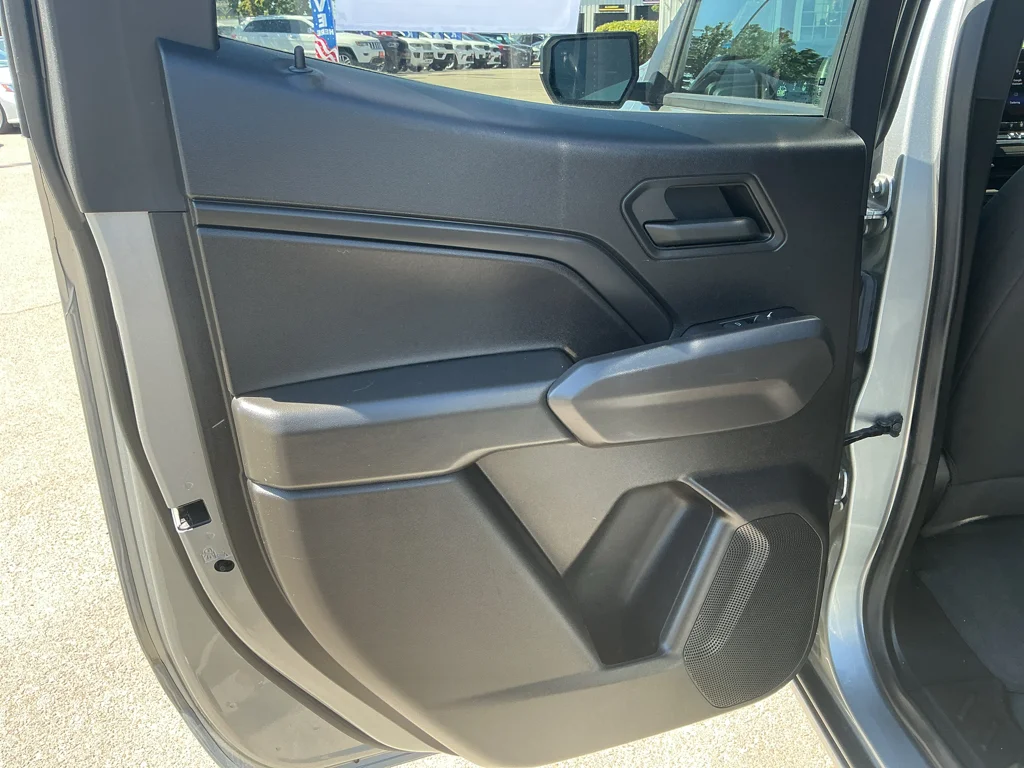 Used 2024 Sterling Grey Metallic Chevrolet 4WD Trail Boss image 18