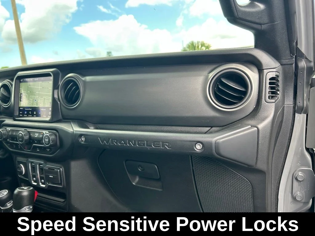 Used 2023 Gray Jeep Sport image 25