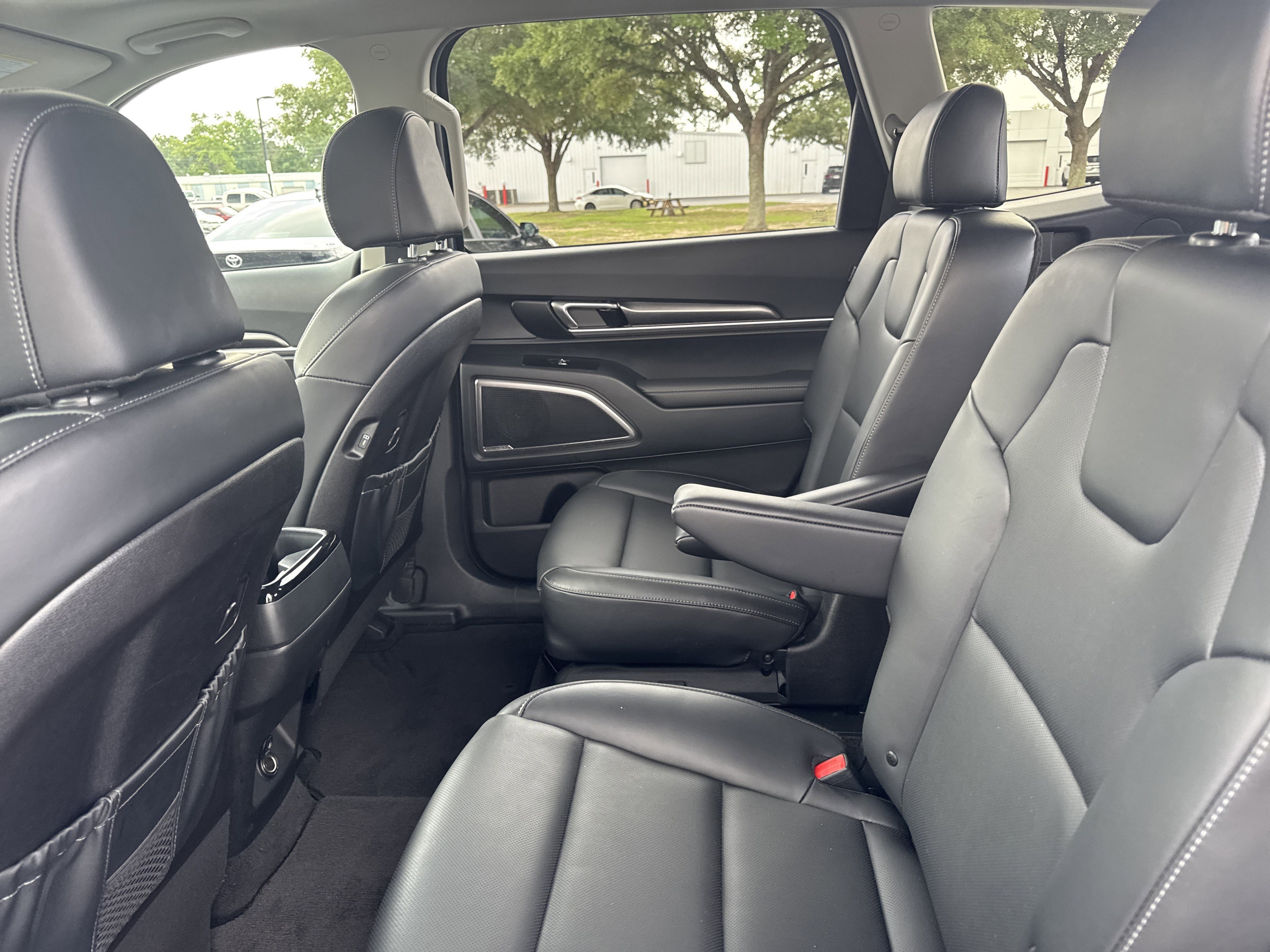 Used 2025 Midnight Lake Blue Kia S image 24