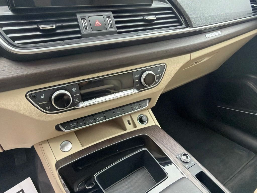 Used 2024 White Audi 45 S line Premium image 23