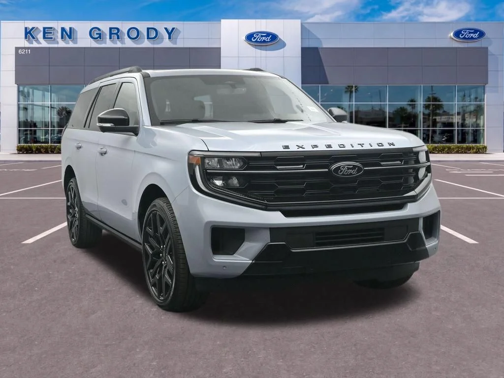 2026 Ford Expedition Platinum 4x4's photo