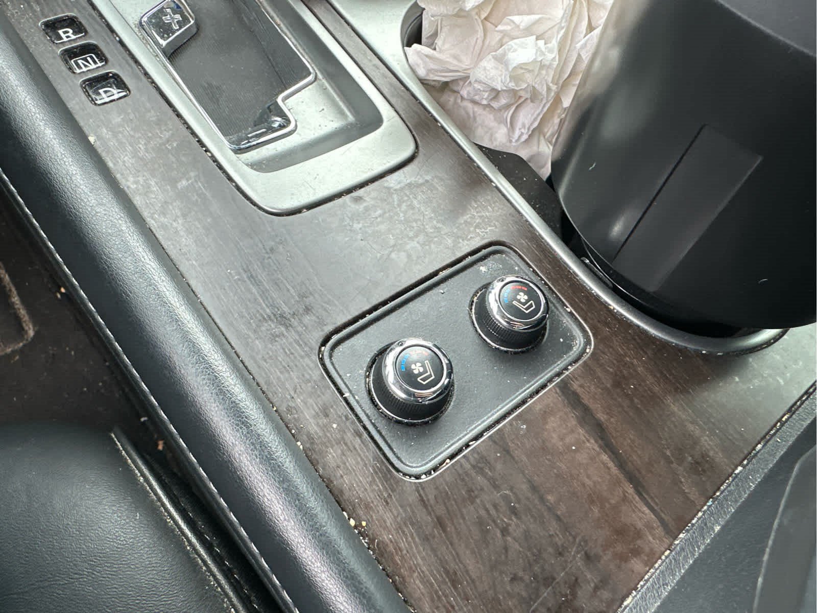 Used 2019 Pearl White Tricoat Nissan Platinum image 10