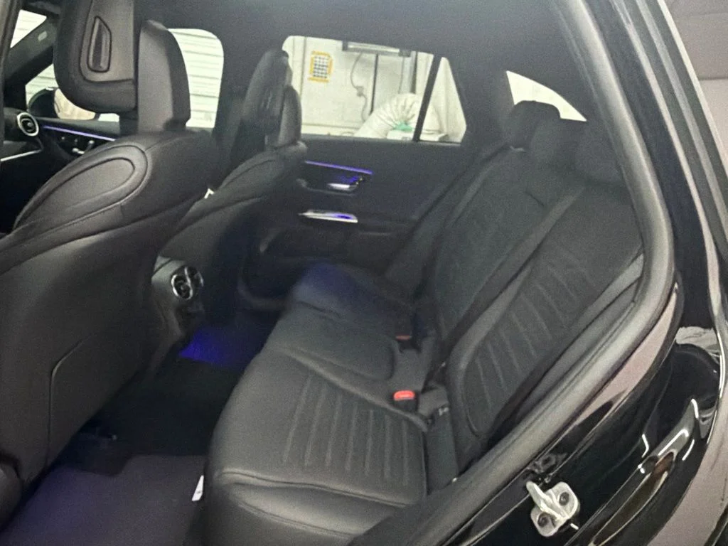 New 2026 Black Mercedes-Benz GLC 300 image 22