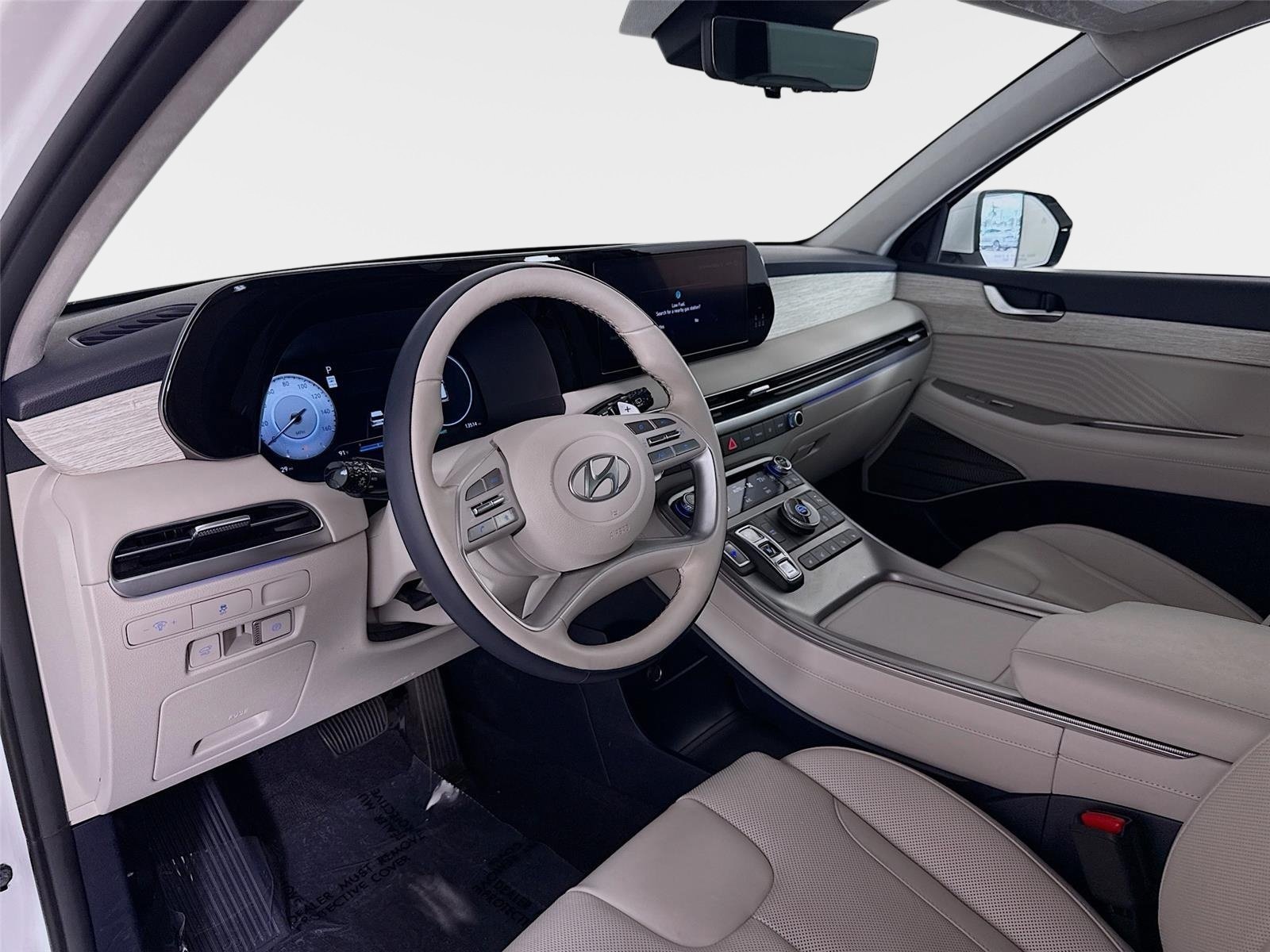 Used 2025 Hyper White Hyundai Calligraphy image 9