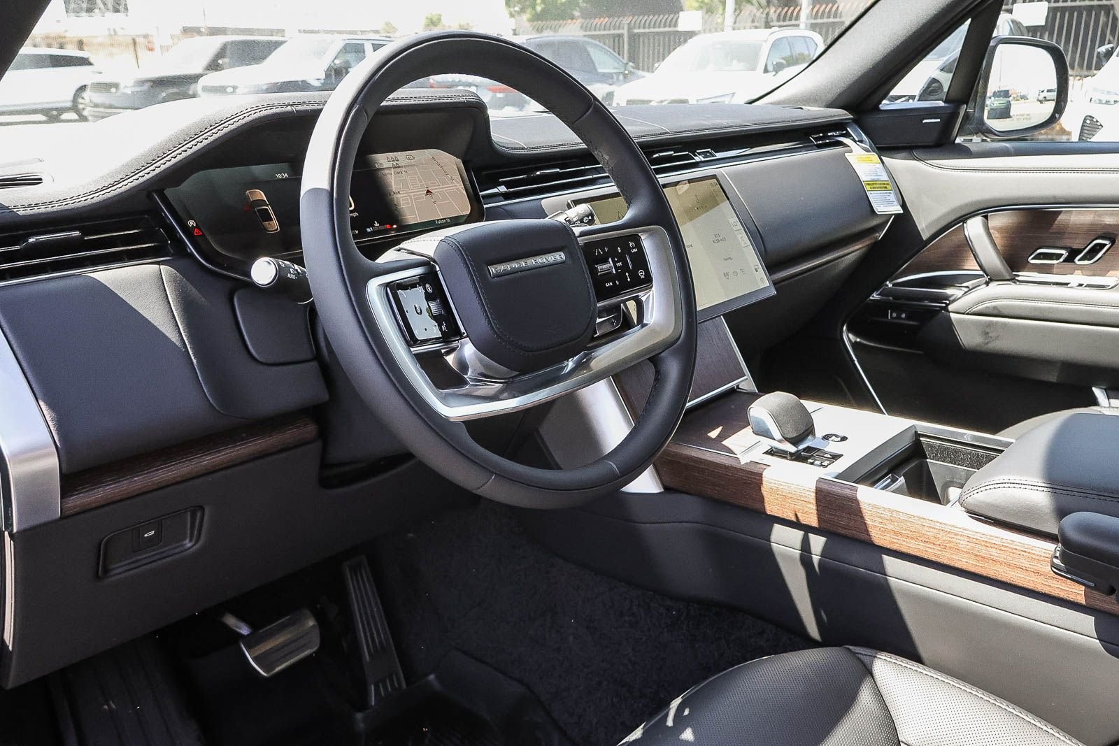 New 2026 Carpathian Grey Land Rover SE image 24