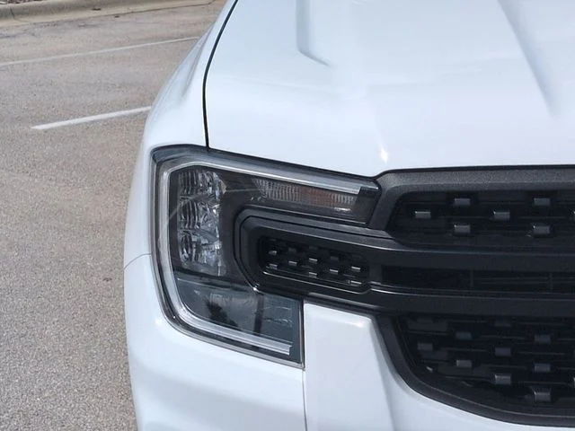 New 2026 Oxford White Ford XL image 10