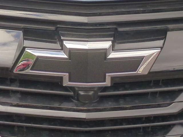 New 2026 Lakeshore Blue Metallic Chevrolet LT image 33