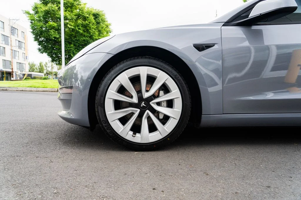 Used 2021 Gray Tesla Long Range image 7