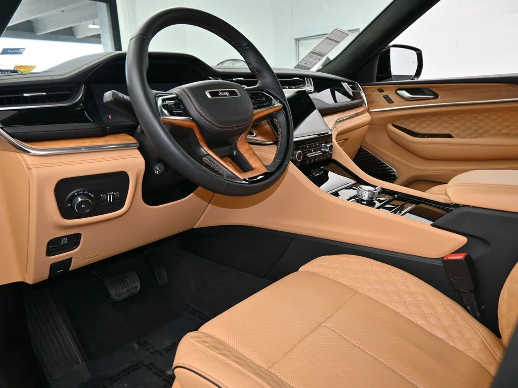 2025 Jeep Grand Cherokee L Summit Reserve - Photo 15