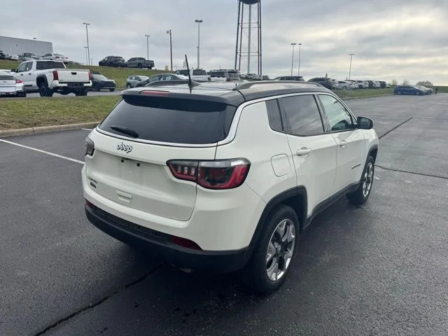 Used 2018 White Jeep Limited image 3