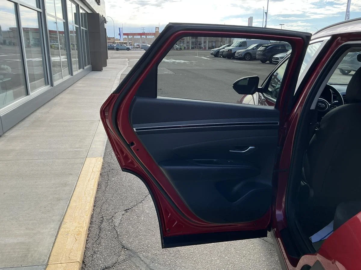 Used 2022 Red Hyundai Preferred image 35