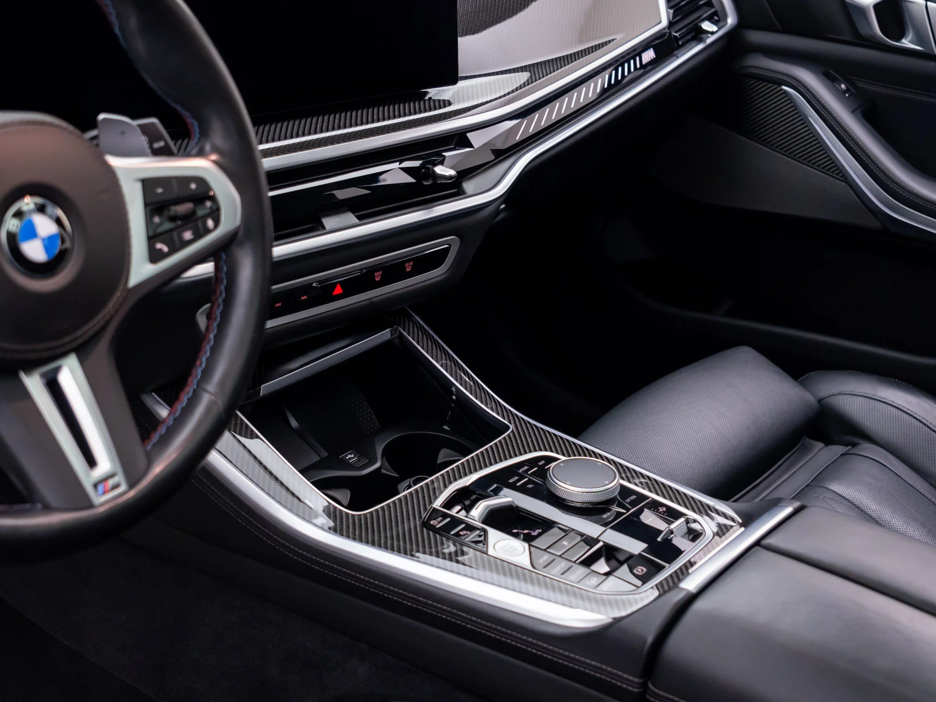 Certified Used 2024 White BMW M60i image 13