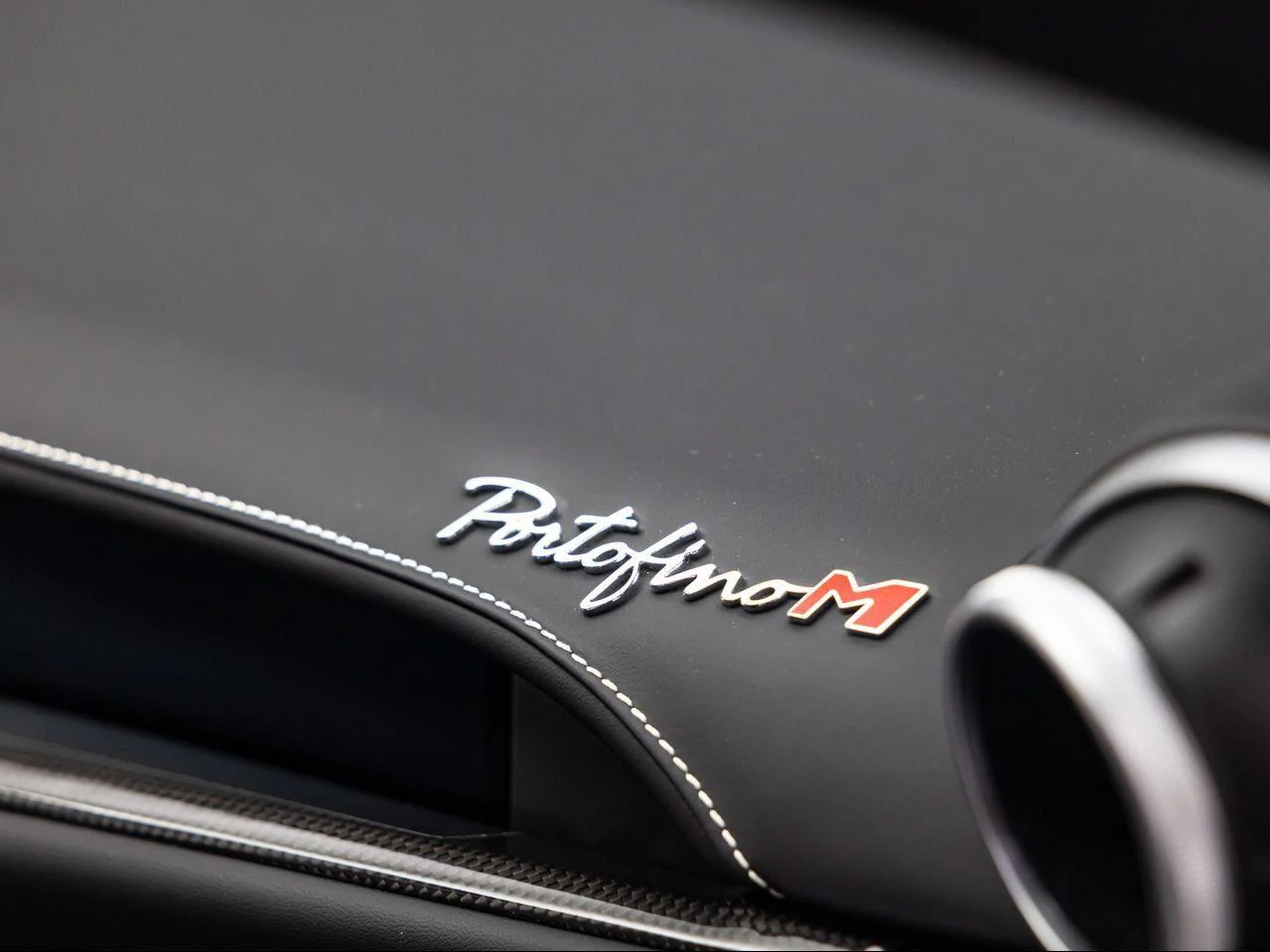 Used 2023 Bianco Cervino Ferrari M image 41