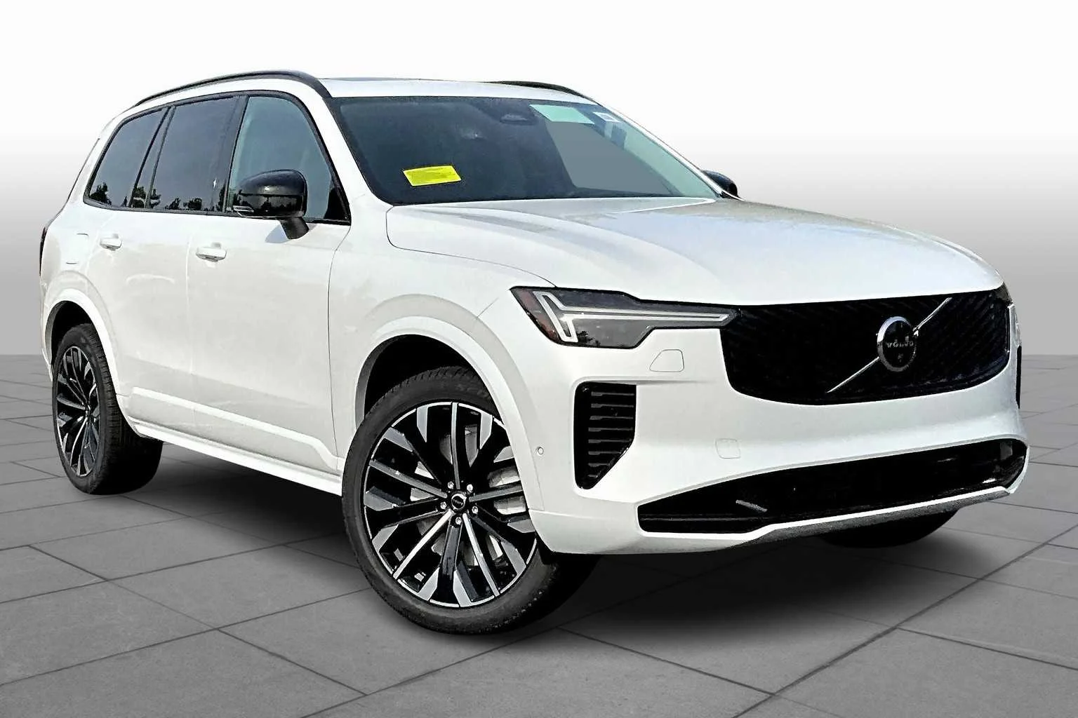 New 2026 Crystal White Volvo Ultra image 17